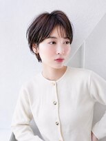 ナツヤ(NATSUYA)&nbsp;前髪あり耳掛けのショートヘアシースルーバング
