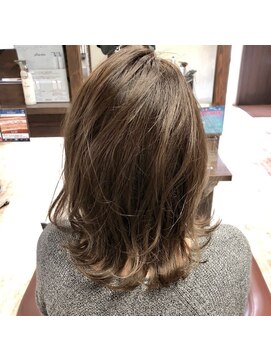 トライベッカ(tribecca) 【ベージュアッシュミディ】