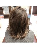 【ベージュアッシュミディ】