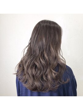 ループ(LOOP) 透明感☆グレージュ系カラー