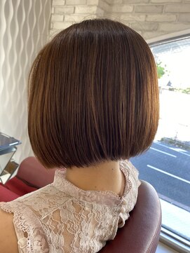 クオリス 赤塚店(QUALIS) 【QUALIS】前下がりボブ　/前下がり/ワンレン