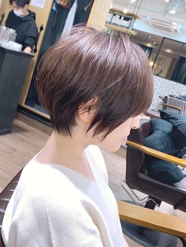 アヴァロン(AVALON) 【mag ginza】絶壁解消!!横顔美人なオトナのショートボブ