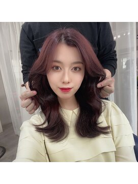 テオ(Theo) 韓国風ヘア、ヨシンモリヘア、ワンホン