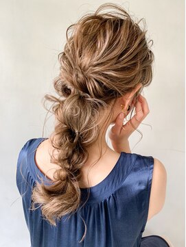 キリ 表参道(kyli) ★表参道結婚式二次会お呼ばれヘア編み込みポニーテール#04_0602