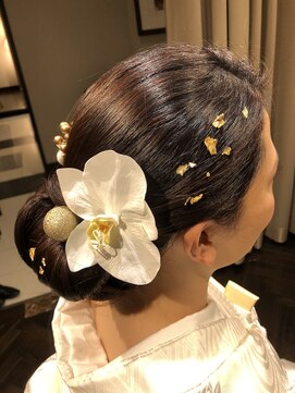 むぎ 【ヘアセット】タイトシニヨン