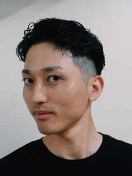 メリケンバーバーショップ トーキョー(MERICAN BARBERSHOP TYO) ビジカジパーマ