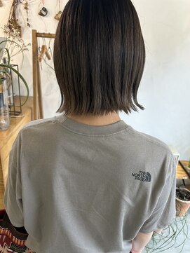 ヘアーサロン キムラ(kimura) オリーブベージュ