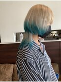 ホワイトベージュ×ターコイズブルー