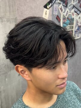 メイン(MENIN) 【Insta@hi_de0205】フェザーパーマスタイル[相模大野/町田]