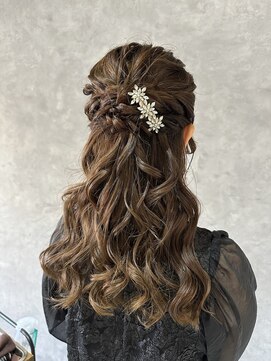 ブレス 横浜(bless) 王道！ハーフアップアレンジ