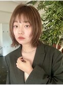 レイヤーボブ　顔まわりレイヤー小顔カットチェリーブラウン