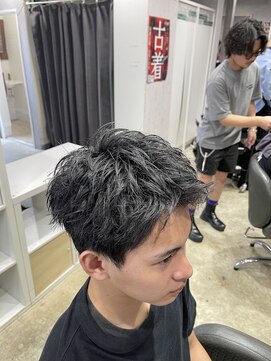 ミオ(Mio) 滋賀/南草津/メンズ美容室/波巻きツイストスパイラルパーマ