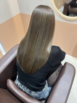 ユニ バイ ミリィ 四日市(uni by mily)&nbsp;【uni馬場】アッシュグレージュ/髪質改善/プレミアム/ロングヘア