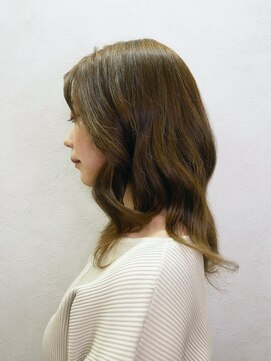 アース 溝の口店(HAIR&MAKE EARTH) くびれミディアム[溝の口/髪質改善/縮毛矯正/白髪ぼかし]