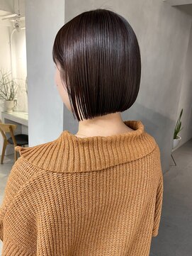 小顔黒髪オリーブグレーココアベージュボブ髪質改善ブリーチ新宿