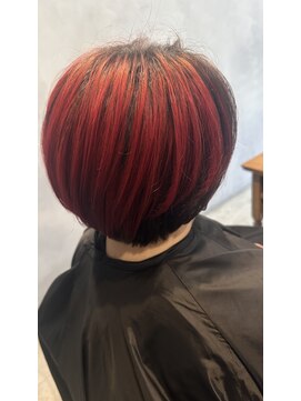 レヴィ 神楽坂(Levi) ワインレッドアンブレラカラーブリーチ有り