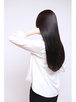 ゼルレーヴ(ZELE reve)の写真/【湿気に負けない。夕方まで崩れない、働く女性の味方ストレート】