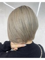 アリープアウル(ALEAP owl)&nbsp;ホワイトブロンド[ホワイトブロンド/ワンホンへア/20代/30代]