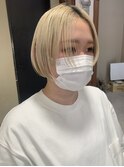ホワイトアッシュ　プツッとボブ/西田