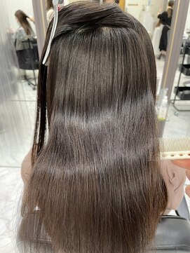 エスカーラ 表参道(THE ESCALA) @aidaman321/セクションカラー/ペールベージュ/外ハネボブ