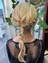 イーストハムヘッドショップ(EAST HAM head shop) お呼ばれアレンジ★