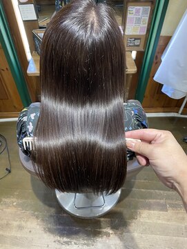 エルパライソ 鯖江店(Elparaiso) 鯖江/髪質改善/艶髪ロング/白髪ぼかし/ダメージレス/