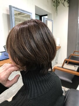 シェリー バイ フォルテ(SHERRY by FORTE) ショート　白髪ぼかし　髪質改善