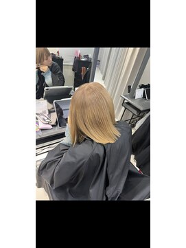 ヴェイン 渋谷(vain) ミルクティーベージュ