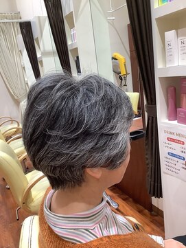 美容室ヒラトヤ 都南店 40代50代♪大人キレイ小顔ショートボブ☆ウェーブショート