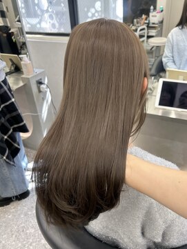 ロンドウル 熊本(Lond ulu) ミディアムヘア/暗めカラー/デザインカラー/韓国ヘア/髪質改善