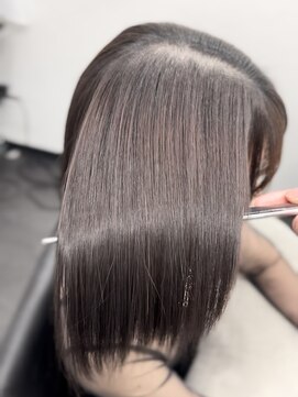 ピリオド 赤坂(Period.) ミディアムヘアー 縮毛矯正 髪質改善 赤坂見附