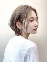 リブランド 銀座(REBRAND)&nbsp;☆小顔に見える耳掛けショートウルフミルクティーカラー☆