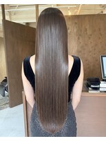 零秒女髪 千里丘店 髪質改善で極上艶感の美髪ロングスタイル艶髪髪質改善カラー