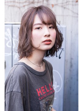 エイミー(Aimee) Aimee おフェロボブ×透けちゃうグレージュ