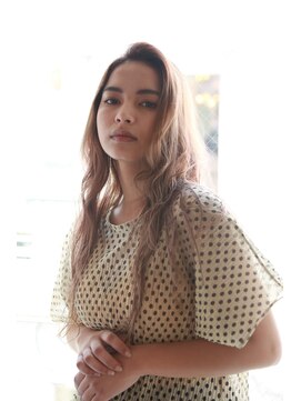 レミ(lemi est) やわらかいアッシュベージュ