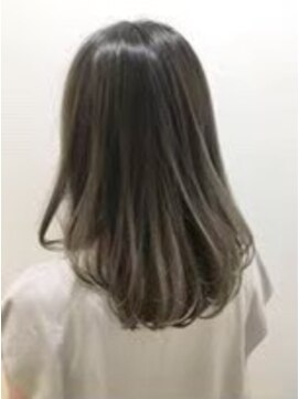 トゥルース 亀有店(TRUTH) カットカラー