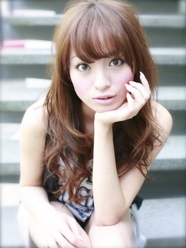 デラ バイ アフロート(DELA by afloat) ゆるふわ巻きセミロング【DELA by afloat 稲葉恵子】