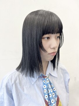 ココ 原宿(KOKO) 黒髪小顔クラゲヘアーオリーブグレーココアベージュミディ