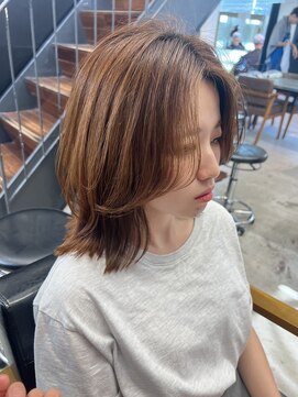 トレス(TRESS) 外ハネレイヤー シアーカラー レイヤーボブ