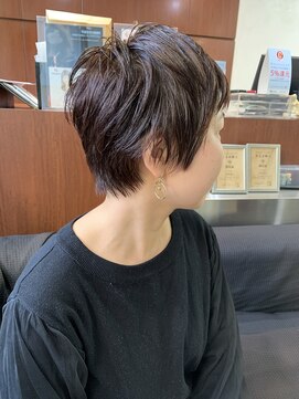 クオリス 上板橋店(QUALIS) 小顔補正立体カット×ナチュラル丸みボブ 10代20代30代40代50代