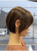 【20~30代】 丸さ耳掛けショート