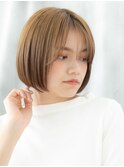 透け感前下がりボブ外国人風ハイトーンカラーo小山20代30代40代