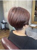ショートボブ