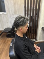 ライズヘアー(RISE HAIR)&nbsp;スキンフェード＋ハイライト