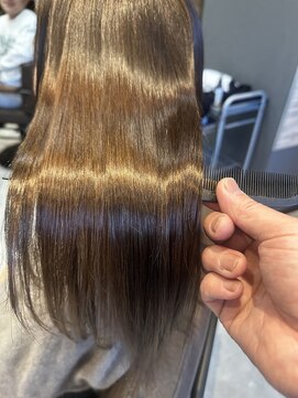 ロンド(Le Rond) 髪質改善トリートメント/ナチュラルブラウン/オリーブグレー