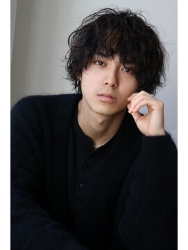 ルーシー 川越(LUCEY) センターパートフェザーパーマシャドウパーマメンズパーマ