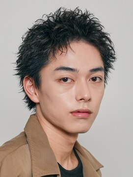 テン 心斎橋(tenn.) アクティブショートフェザーパーマルーズショートセンターパート