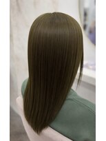 ラビス(Lovis) 大人ガーリー/似合わせカット/ミディアムレイヤー