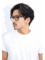 ロゼ 宝塚(Rose)&nbsp;【ROSE】センターパート＿メンズカット＿フェザーパーマ