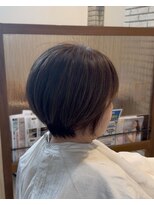 ハピネスフィール 宇治店(Happiness FEEL)&nbsp;ハイライト白髪ぼかし丸みくびれショート